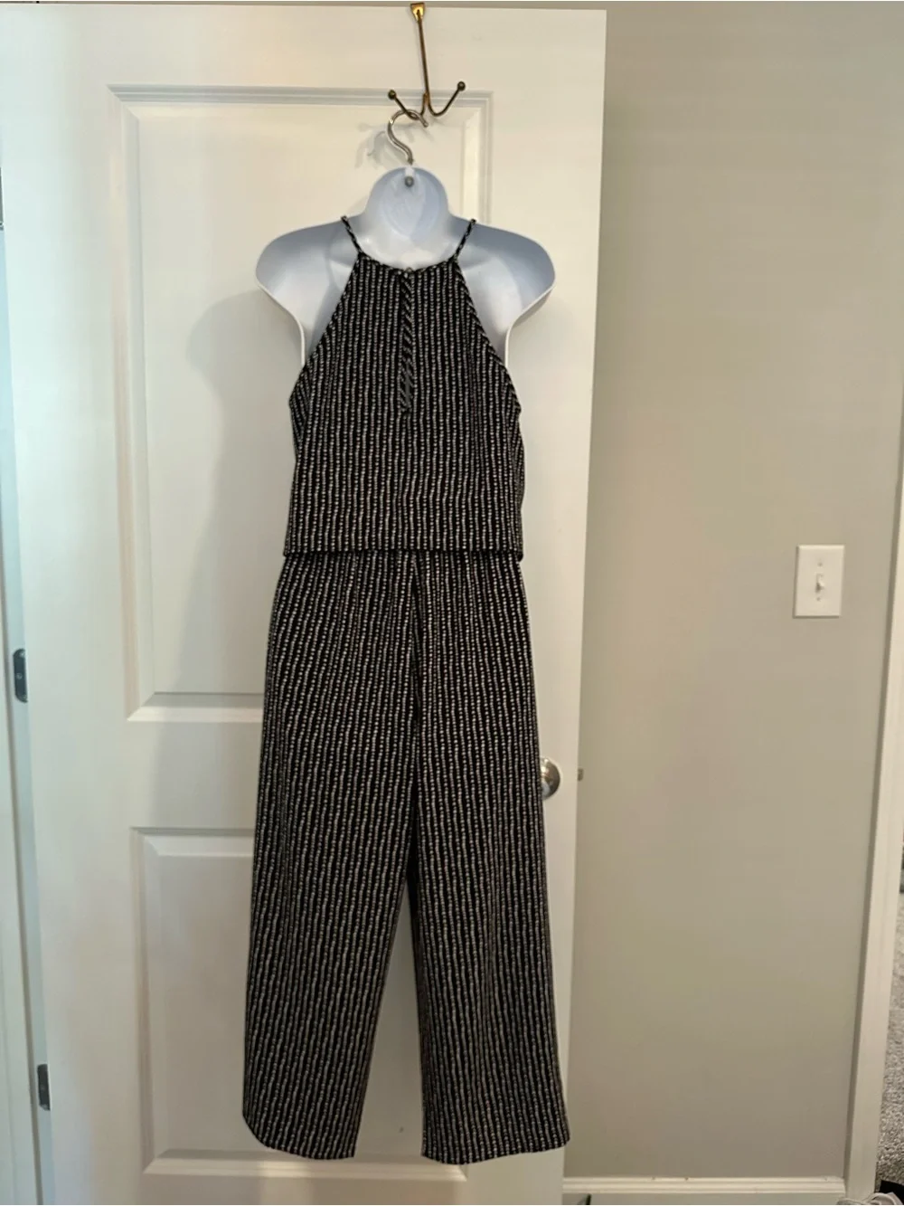 Speechless Cropped Leg Black Halter Jumpsuit with White Polka Dots Size Small